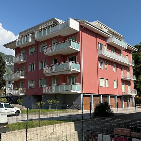Casa Filippo Large 3 Room Apartment, Close To The Beach, Free Wifi Internet Riva del Garda Ngoại thất bức ảnh