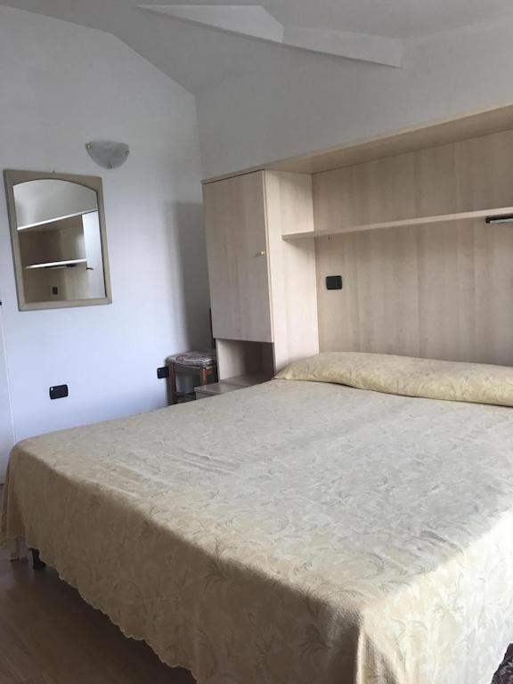 Casa Filippo Large 3 Room Apartment, Close To The Beach, Free Wifi Internet Riva del Garda Ngoại thất bức ảnh