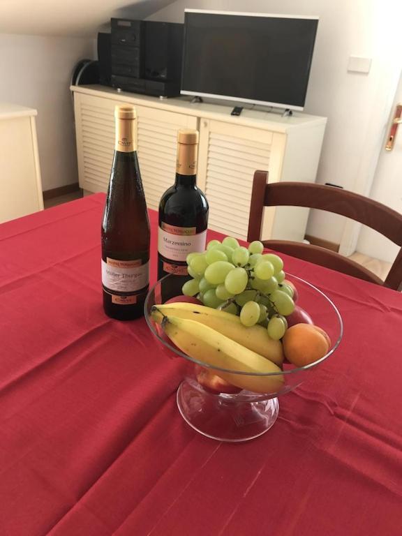 Casa Filippo Large 3 Room Apartment, Close To The Beach, Free Wifi Internet Riva del Garda Ngoại thất bức ảnh