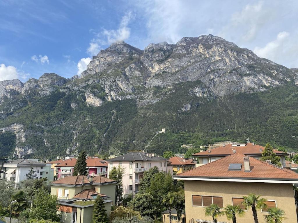 Casa Filippo Large 3 Room Apartment, Close To The Beach, Free Wifi Internet Riva del Garda Ngoại thất bức ảnh