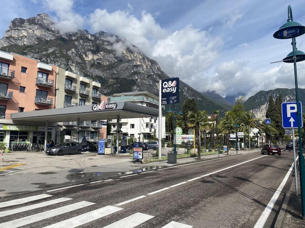 Casa Filippo Large 3 Room Apartment, Close To The Beach, Free Wifi Internet Riva del Garda Ngoại thất bức ảnh