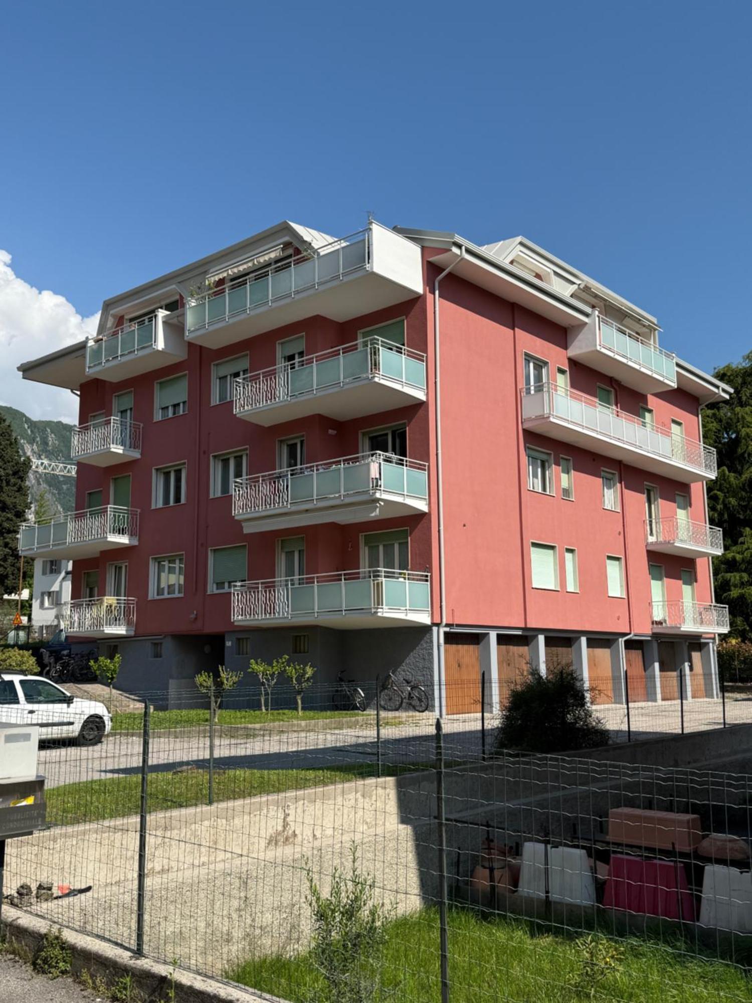 Casa Filippo Large 3 Room Apartment, Close To The Beach, Free Wifi Internet Riva del Garda Ngoại thất bức ảnh